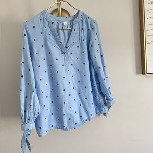 Old Navy Light Blue casual business Blouse Polka Dots size small